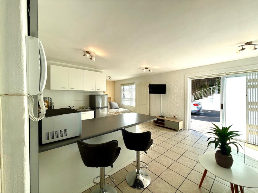 To Let 0 Bedroom Property for Rent in Green Point Western Cape